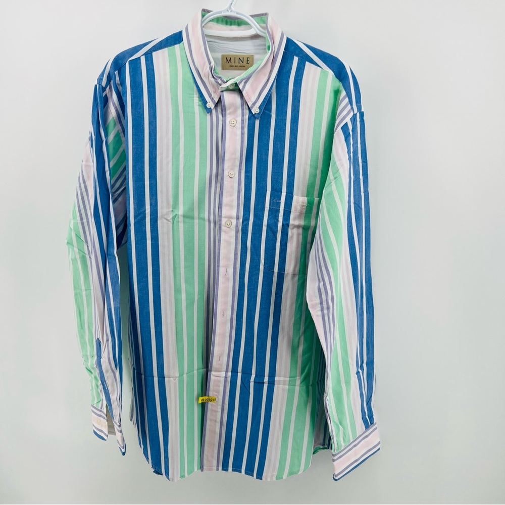 Mine button down size Xl